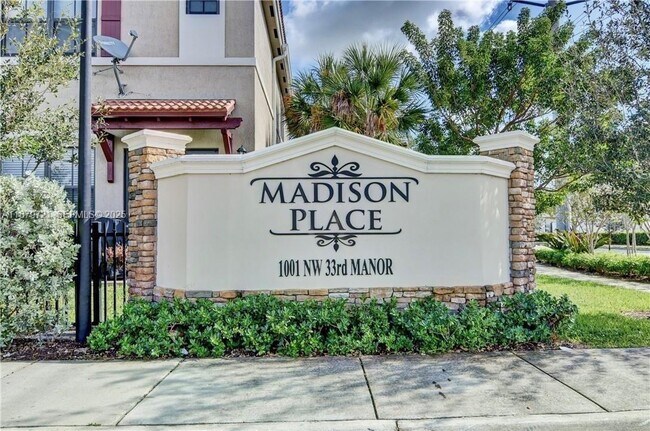 Foto del edificio - 1071 NW 33rd Ct