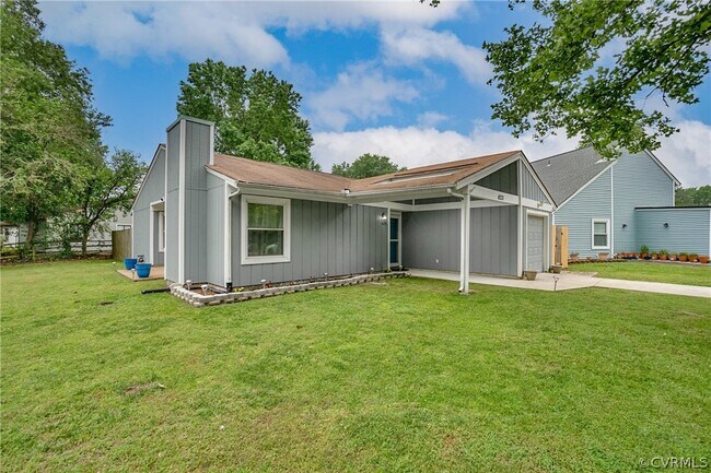 Foto del edificio - 4233 Buttonwood Ct