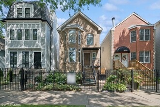 Building Photo - 1730 W Barry Ave