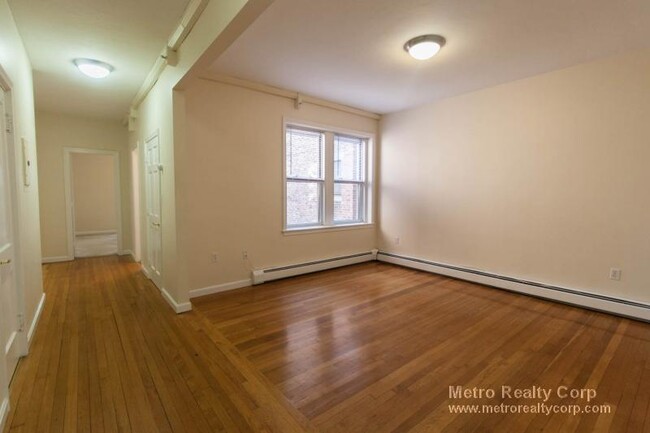 Building Photo - 1405 Beacon St