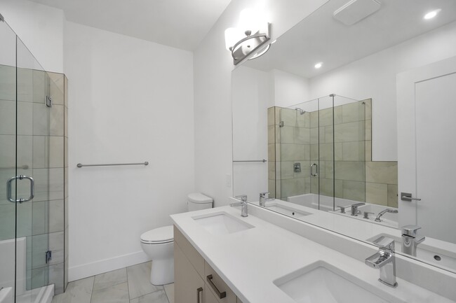 Building Photo - 5594 Linley Valley Dr