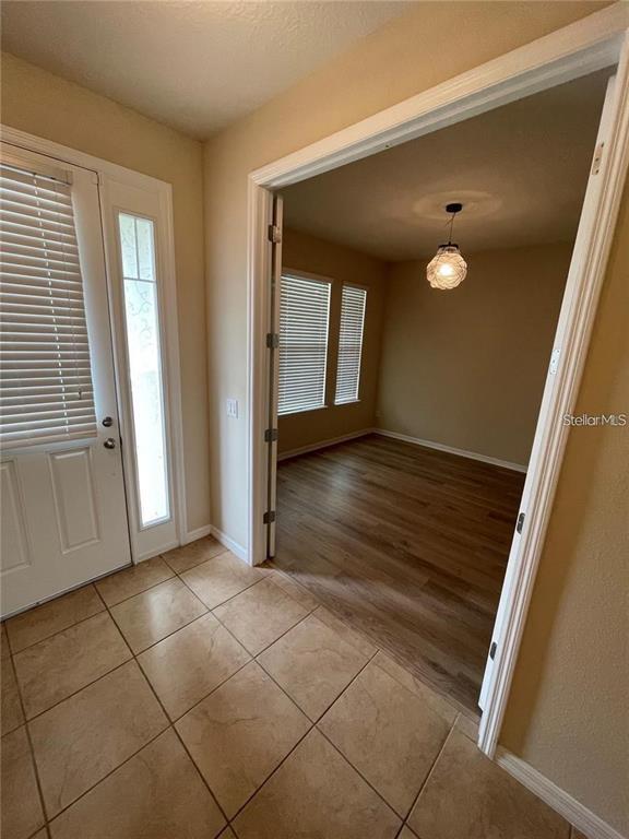 Foto del edificio - 4939 Southlawn Ave