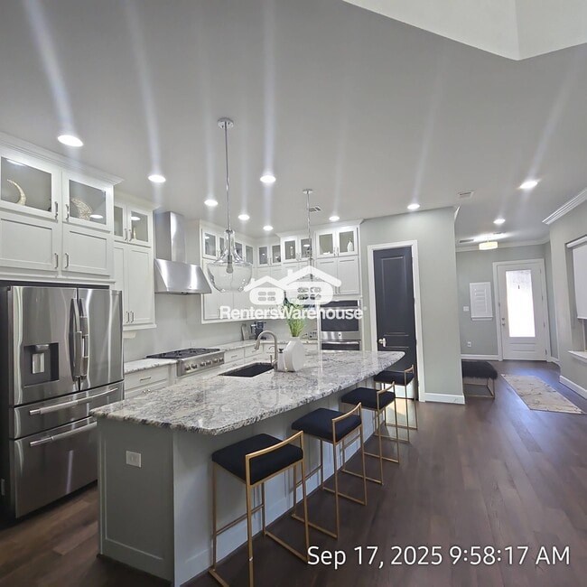 Building Photo - 7225 Collin McKinney Pkwy