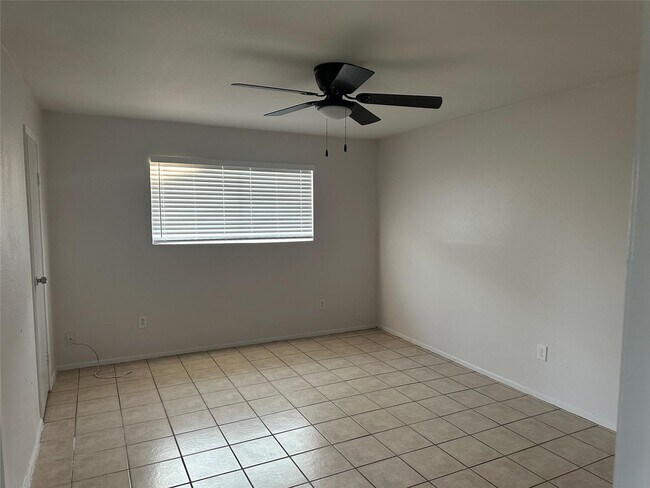 Foto del edificio - 228 Austin St