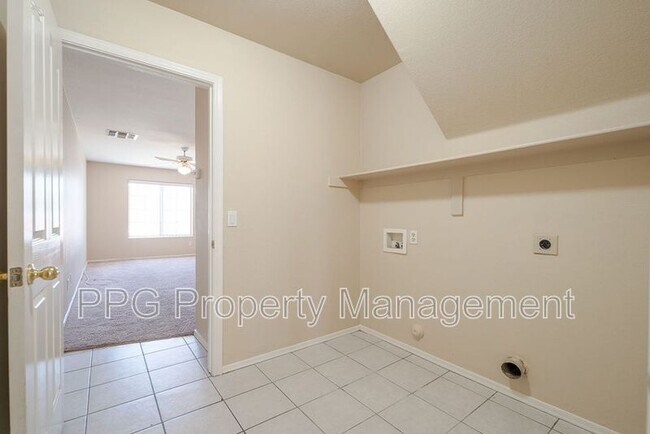 Foto del edificio - 13359 W Ironwood St