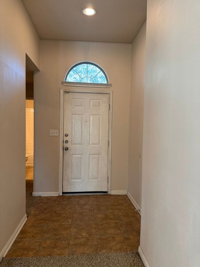 Building Photo - 8462 Favero Cove