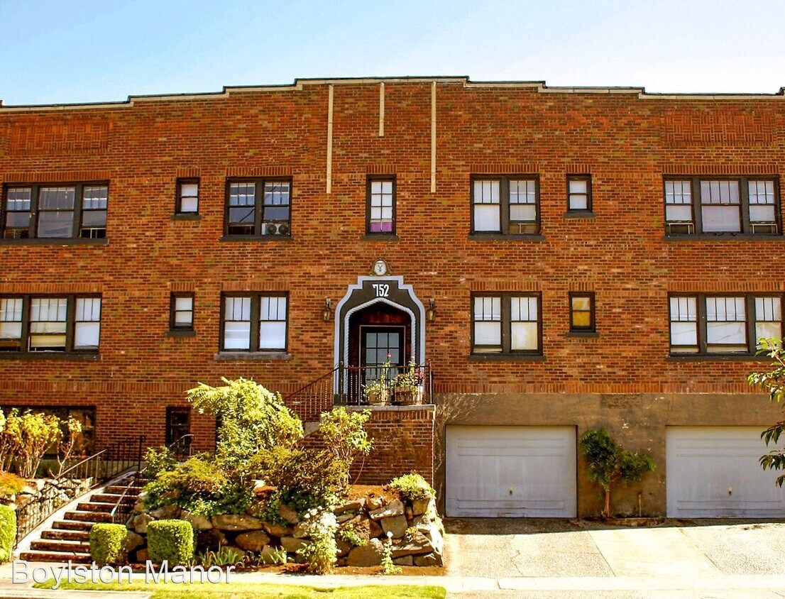 Primary Photo - 752 Boylston Ave E