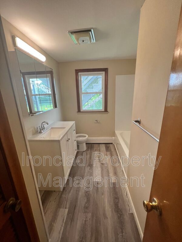 30 Beach St Unit Floor 1, New Britain, CT 06053 Condo for Rent in New