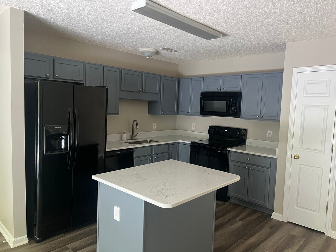 1937 Olsen Ln, Charlotte, NC 28213 House Rental in Charlotte, NC