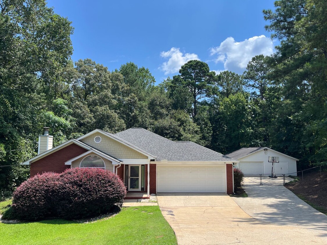 Primary Photo - Harris County-Near I-185, 3 Bedrooms and 2...