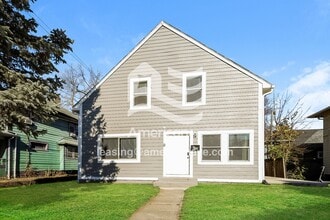 Building Photo - 644 E 34th St