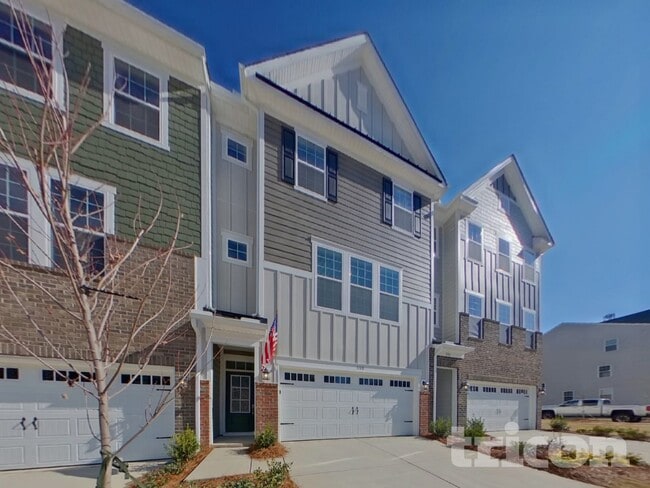 Building Photo - 1108 Bandon Dr