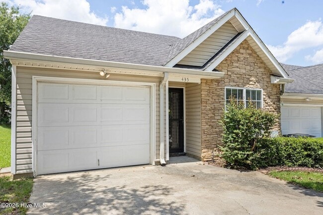 Building Photo - 435 Northrop Pl