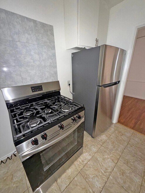 Building Photo - 1509 Orange Grv Ave