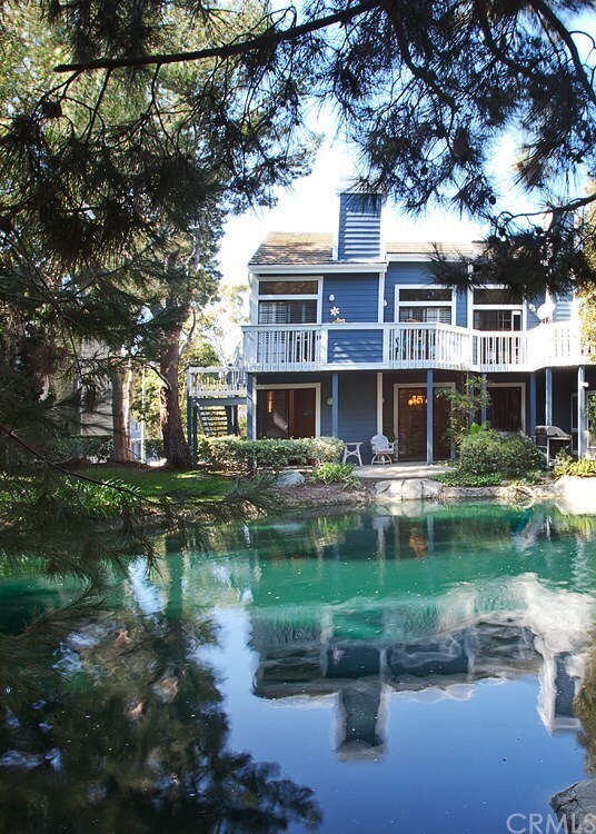 20262 Billingsgate Ln Unit 104, Huntington Beach, CA 92646 Condo for