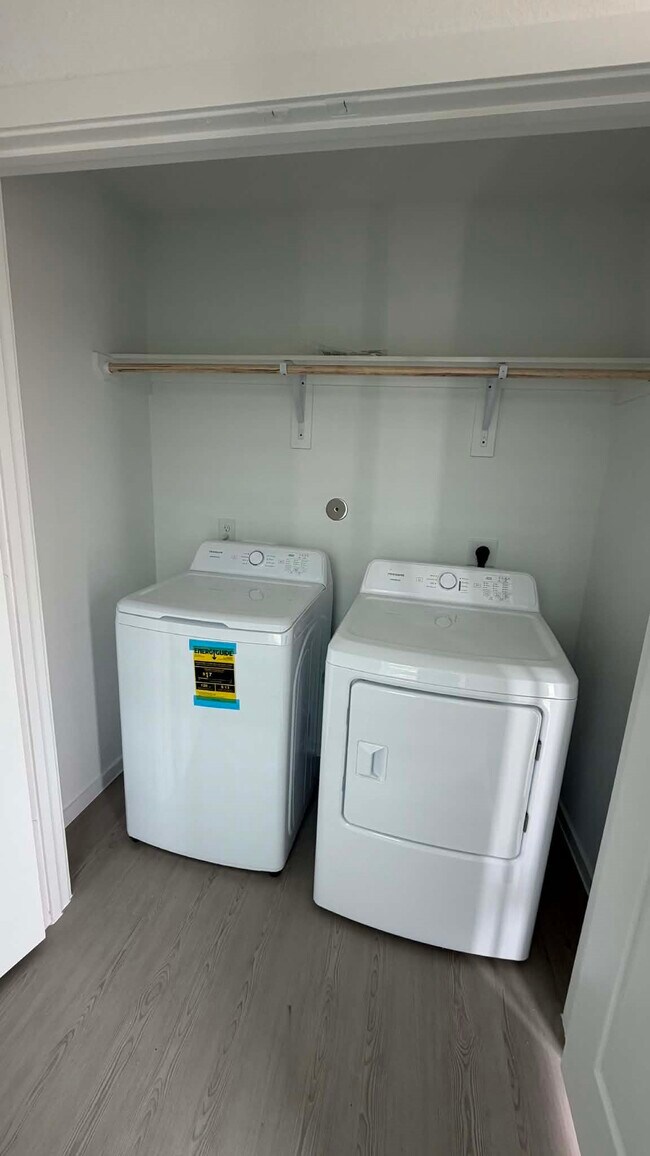 Building Photo - 464 San Miguel Crk Dr