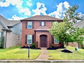 Building Photo - 7554 Glen Laurel Way