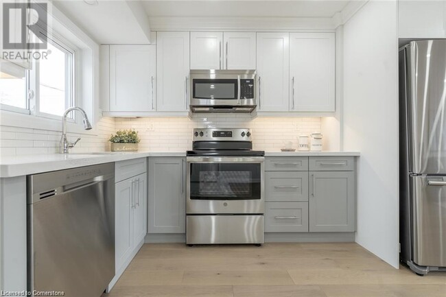 Building Photo - 213 Thorner Dr