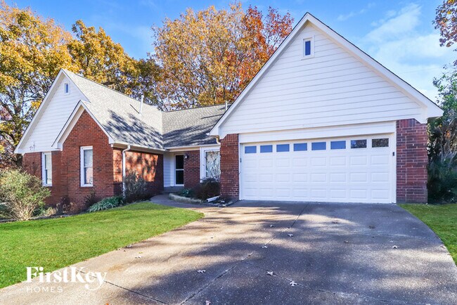 Foto del edificio - 8824 Bredbury Cove E