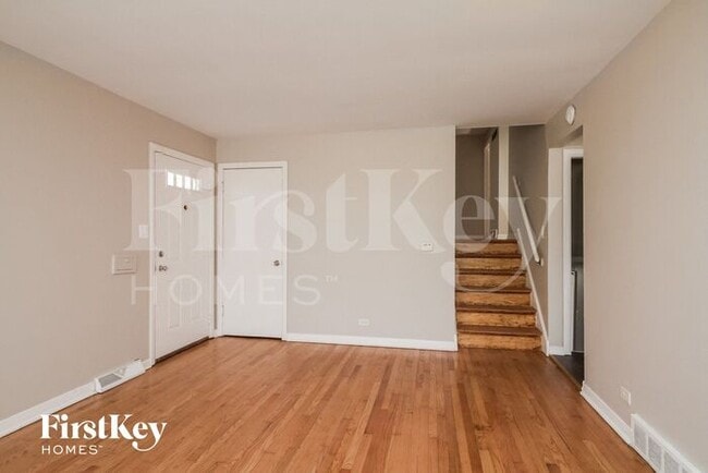 Building Photo - 14621 Dorchester Ave