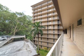 Building Photo - 95-257-257 Waikalani Dr