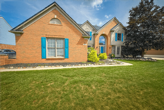 Building Photo - 420 Innsbrook Dr