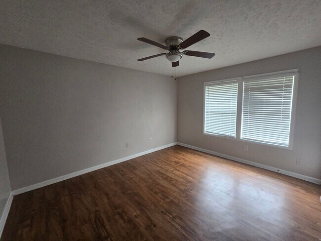 Building Photo - 6740-9 Willowbrook~ Stewarts Creek I