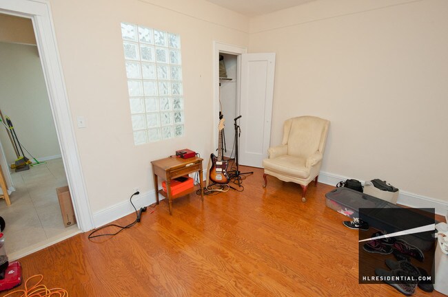Building Photo - 3157 47th St