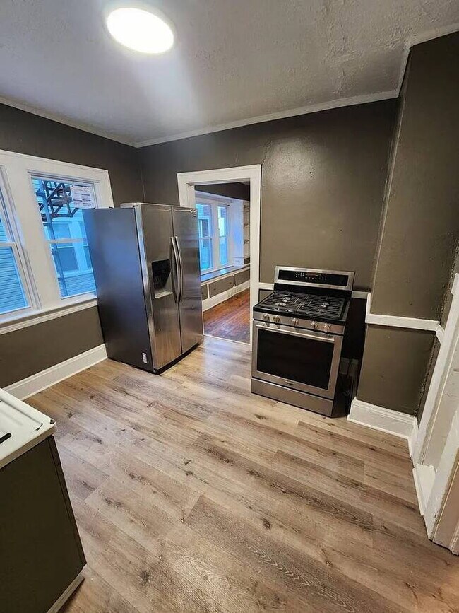 Foto del edificio - 3658 E 143rd St