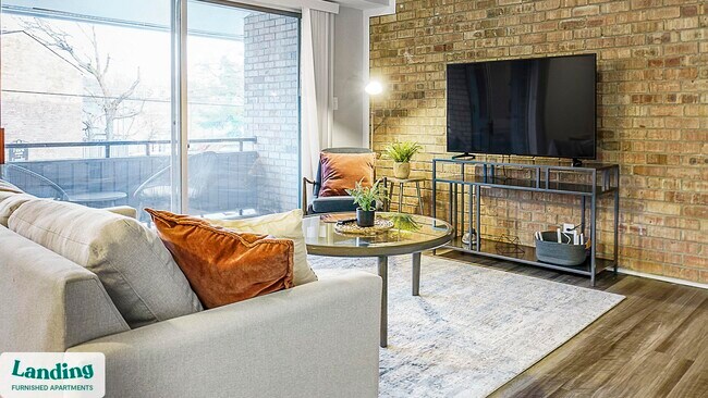 Building Photo - 4901 Whitton Pl