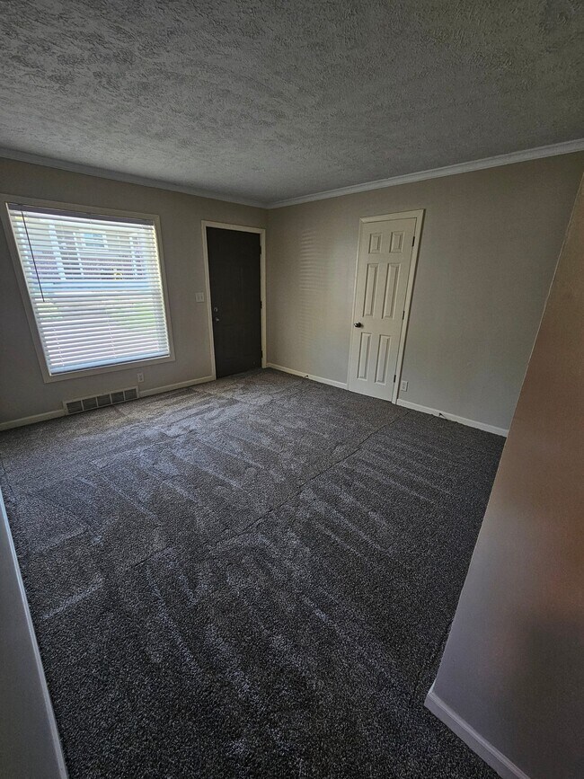 Foto del edificio - 6617 Colby St