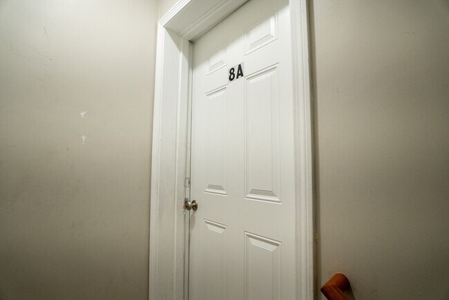 Foto del edificio - 6-8 Claflin St