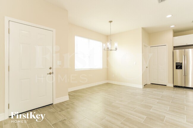 Foto del edificio - 601 Dunlin Ln