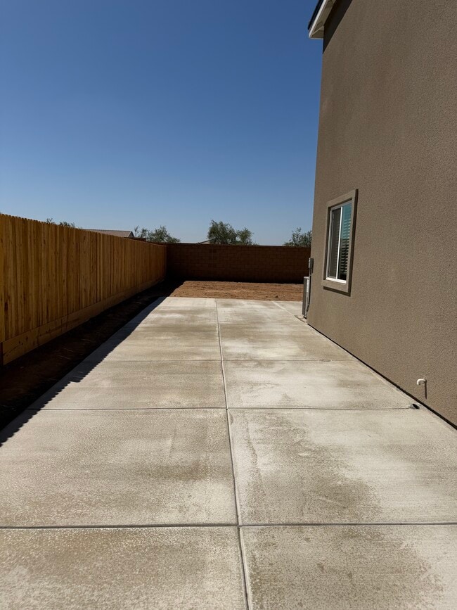 Building Photo - 1628 Atlantica Dr S