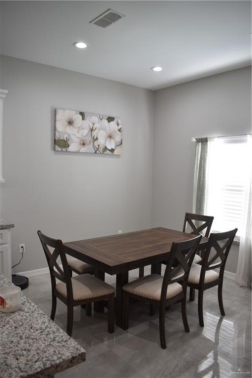 Building Photo - 3121 Whitetail Dr