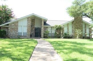 Building Photo - 7328 Authon Dr