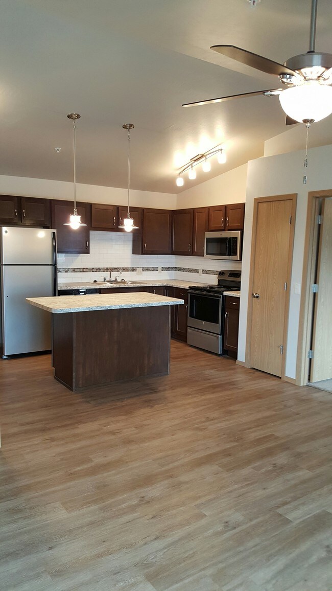 Foto del edificio - 4320 N Lightning Dr