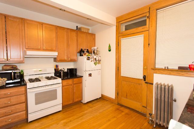 Foto del edificio - 5902 N Magnolia Ave