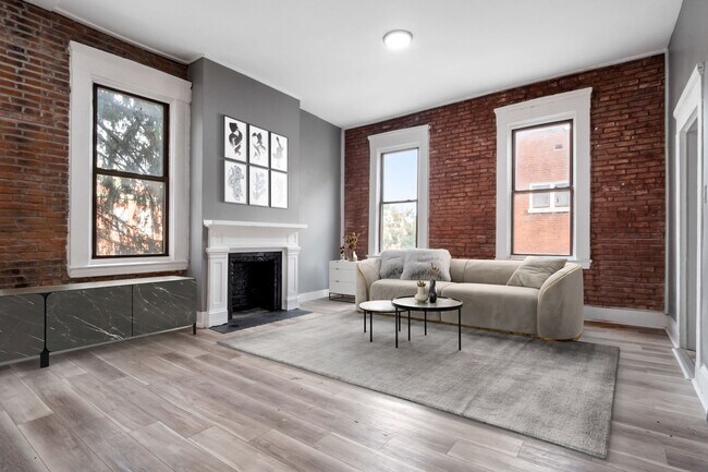 Building Photo - Single Family Home in Tower Grove East (MO...