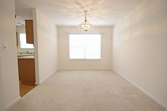 Foto del edificio - Lovely Home in Springhill Community