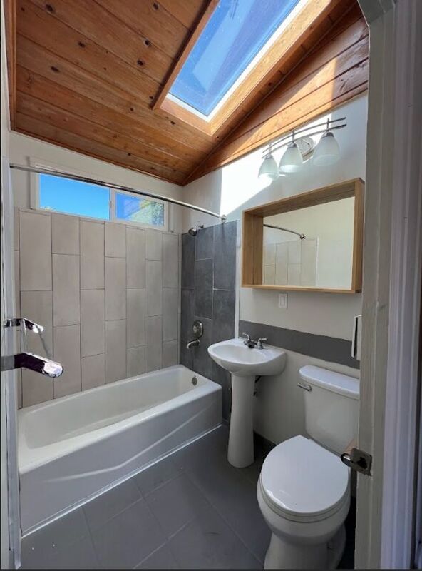 Foto del edificio - 4212 J St