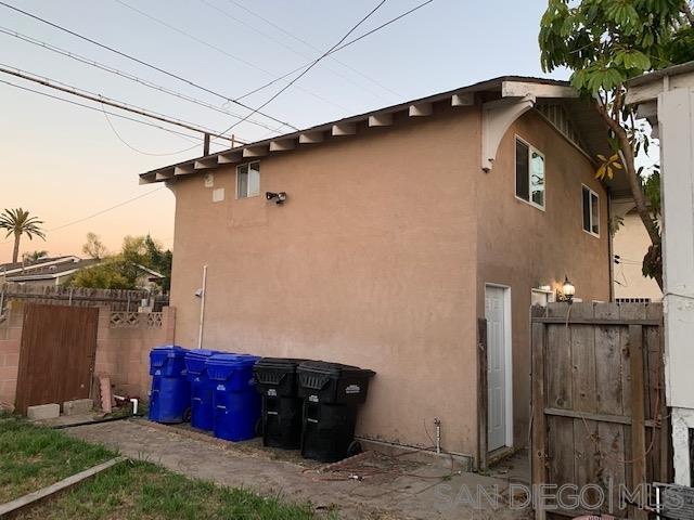 Building Photo - 3541 Ray St