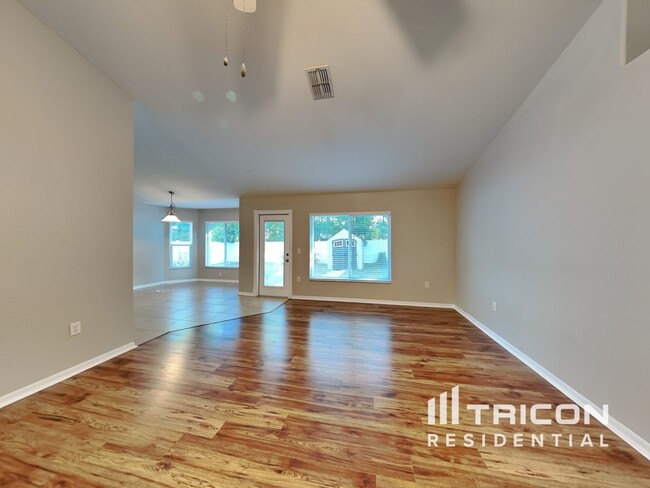 Foto del edificio - 5459 Alderwood Street Spring Hill FL