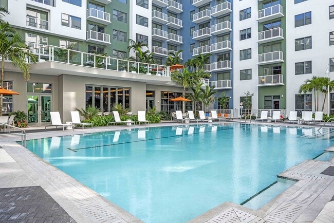 Government Center Apartments for Rent with High Ceilings - North Miami ...