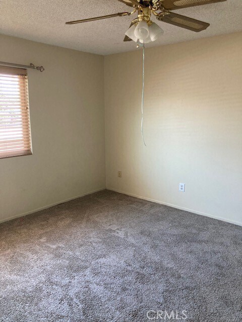 Building Photo - 156 Tamarisk St