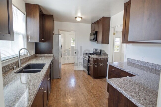 Foto del edificio - 24943 Chestnut St