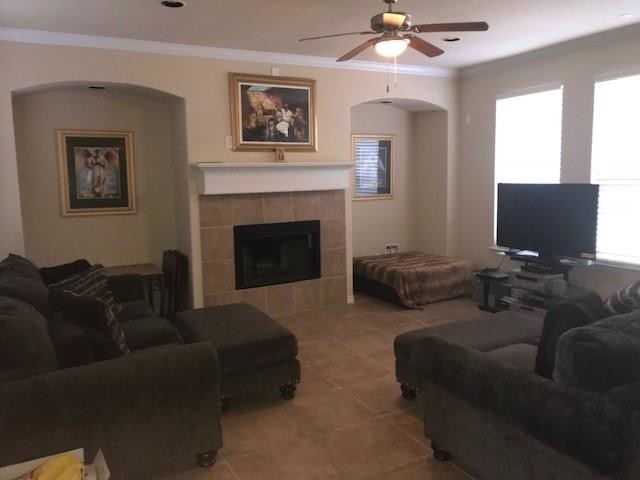 Foto del edificio - 5996 Clearwater Dr