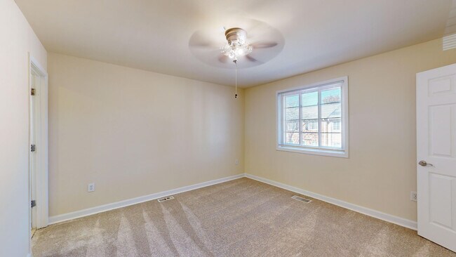 Interior Photo - Arbor Park of Alexandria