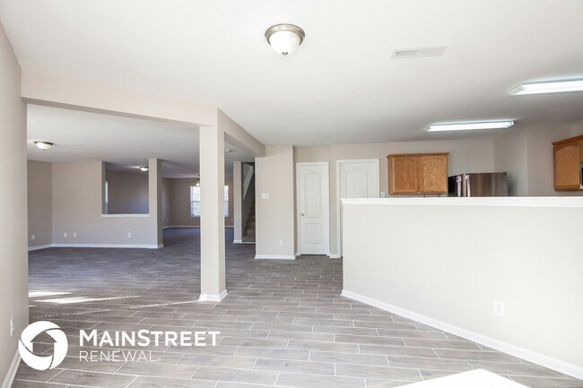 Foto del edificio - 304 Zander Woods Ct