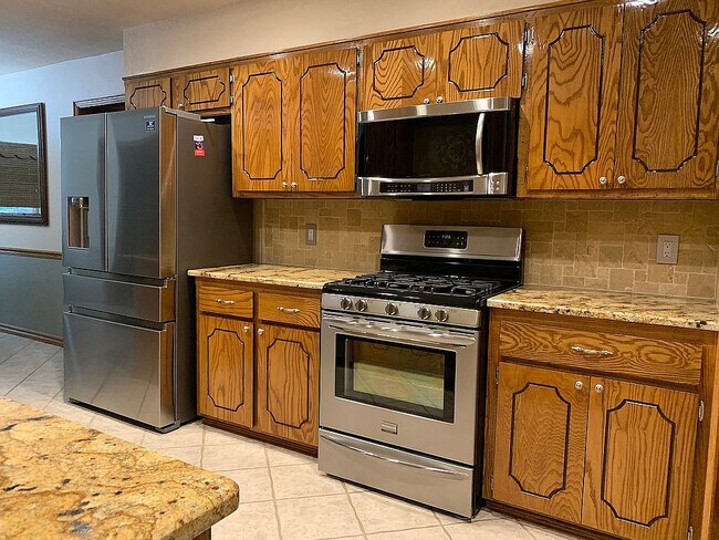 Foto del edificio - 713 N Willow Branch Way